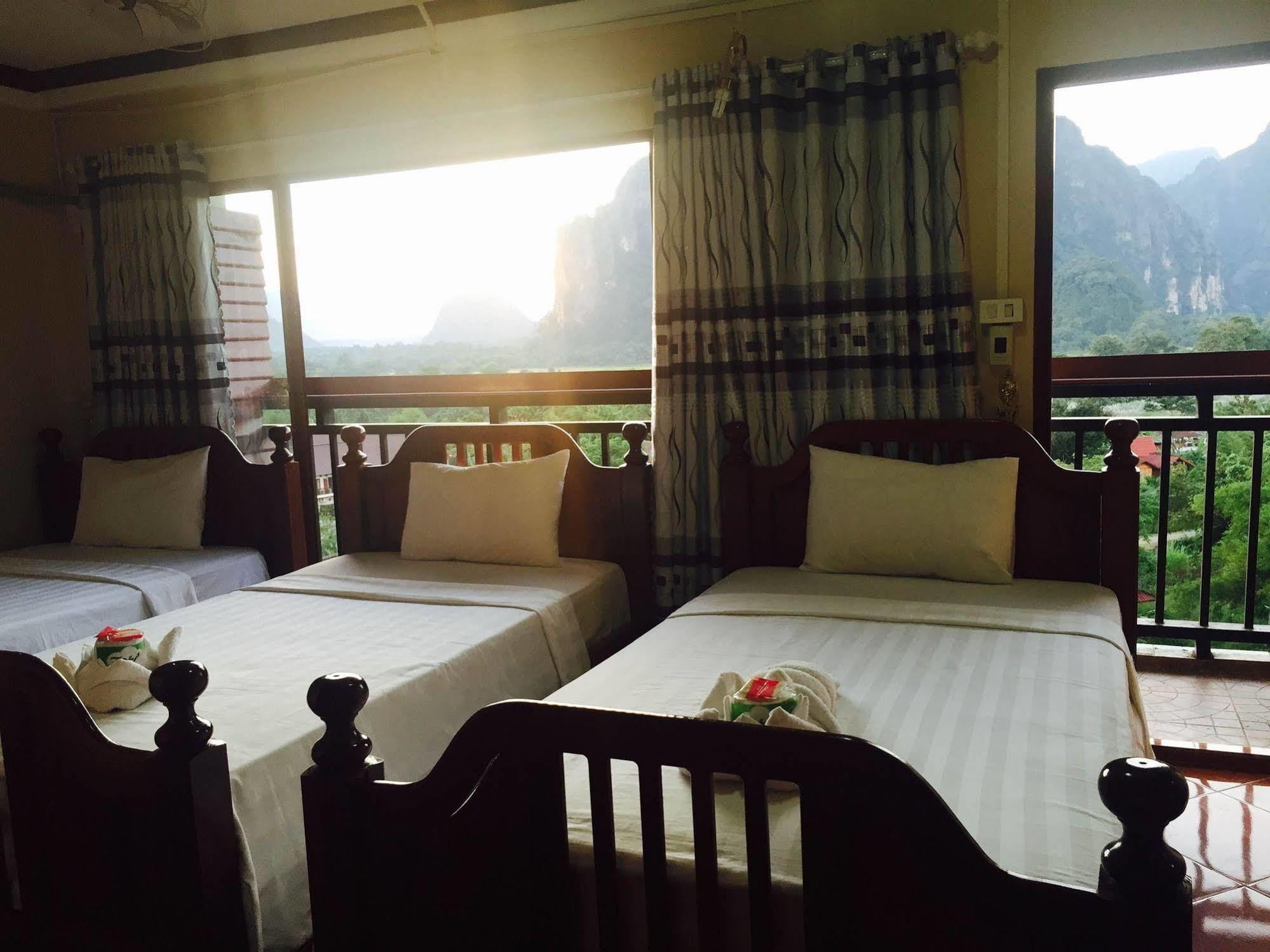 Mountainview Riverside Boutique Hotel Vang Vieng Buitenkant foto