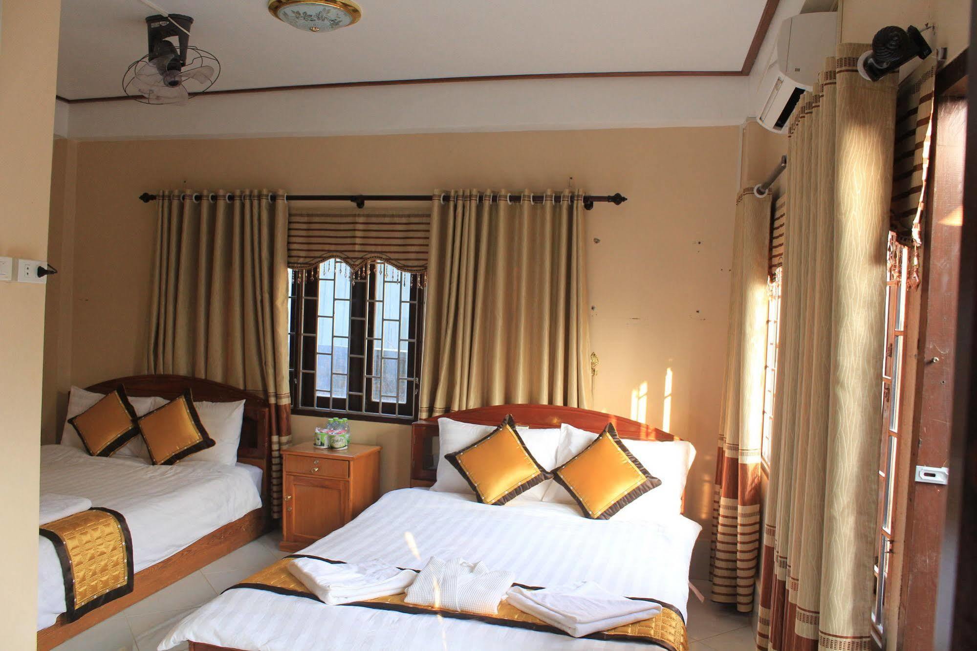 Mountainview Riverside Boutique Hotel Vang Vieng Buitenkant foto